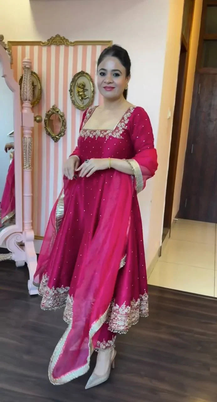 Eloriya Prachi Pink Premium Vichitra Royal Elegant Suit Set - M [38] | Eloriya India