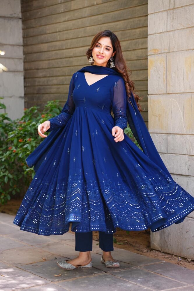 Eloriya Whispering Premium Suit Set - 107 - XS [34] | Eloriya India