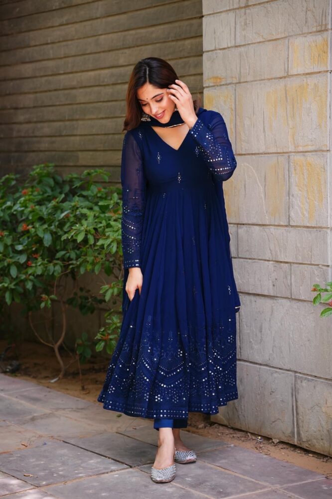Eloriya Whispering Premium Suit Set - 107 - L[40] | Eloriya India