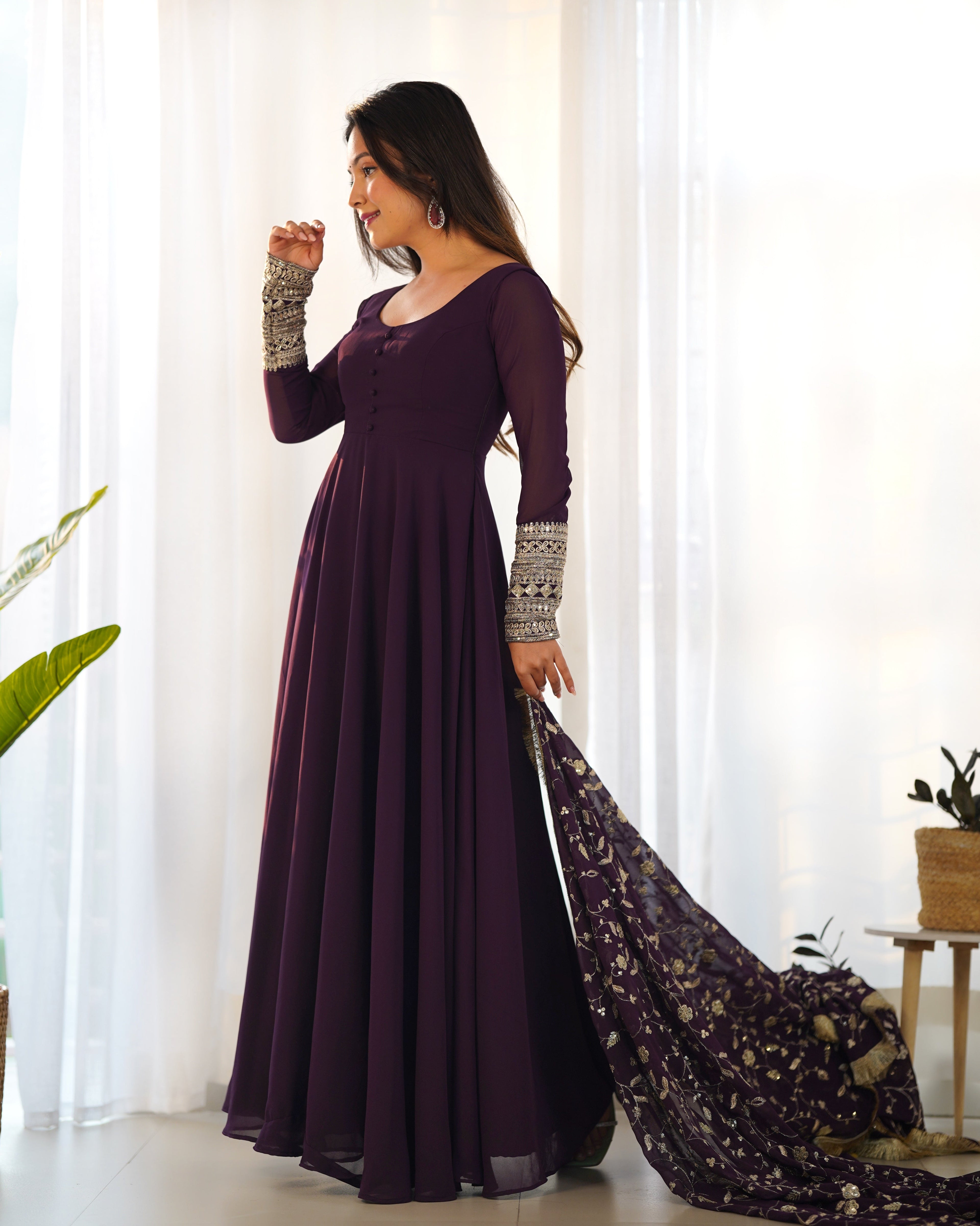 Eloriya Malini's Beutifull Fancy Anarkali Suit Set - M | Eloriya India