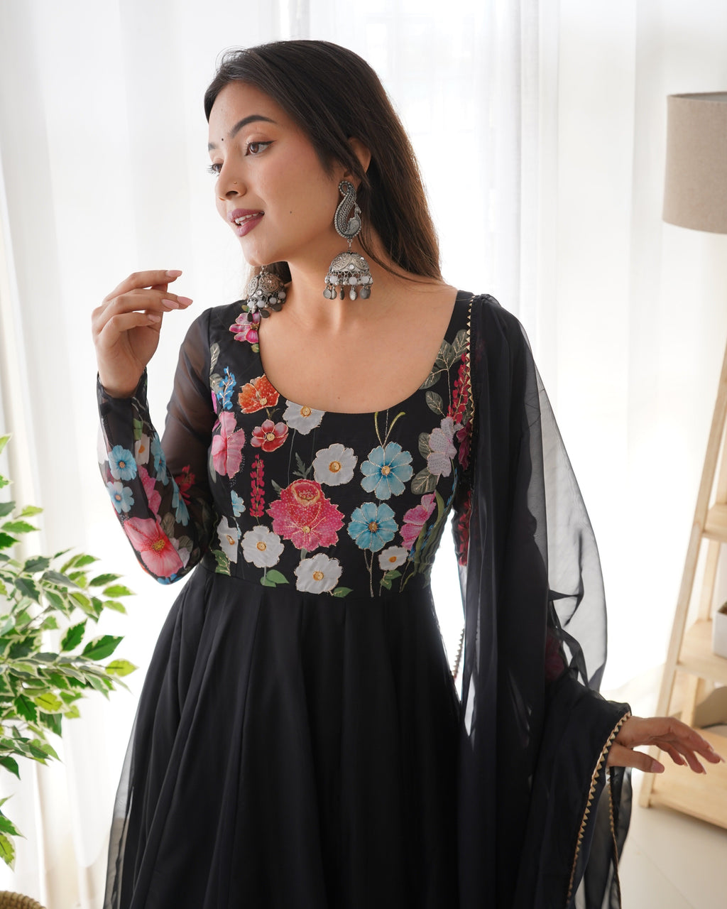 Eloriya Black Organza Flower Dupatta Set - Xs | Eloriya India
