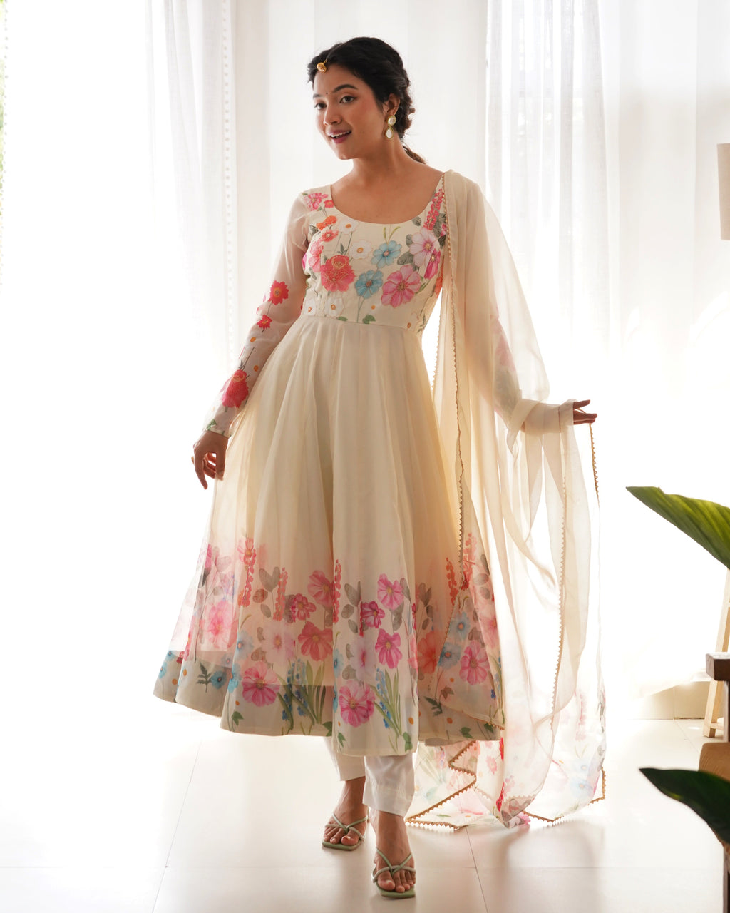 Eloriya Ivory Soft Orghanza Flower Suit - L | Eloriya India