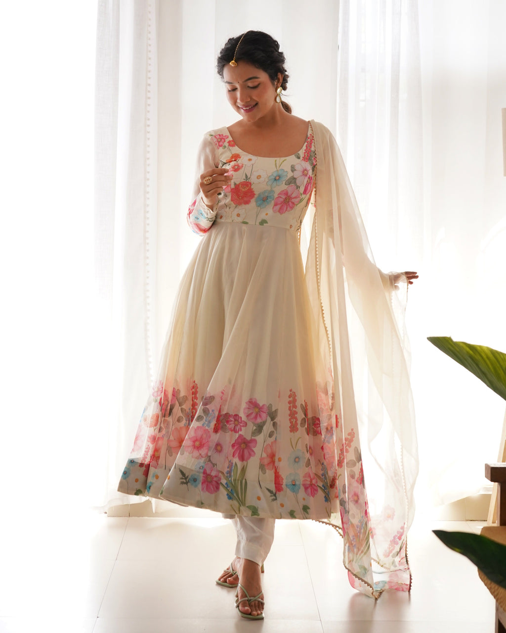 Eloriya Ivory Soft Orghanza Flower Suit - XXL | Eloriya India