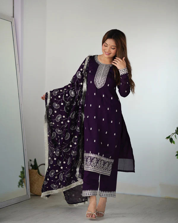 Eloriya Purple Color Premium Quality Suit Set Dt -273 - Purple | Eloriya India