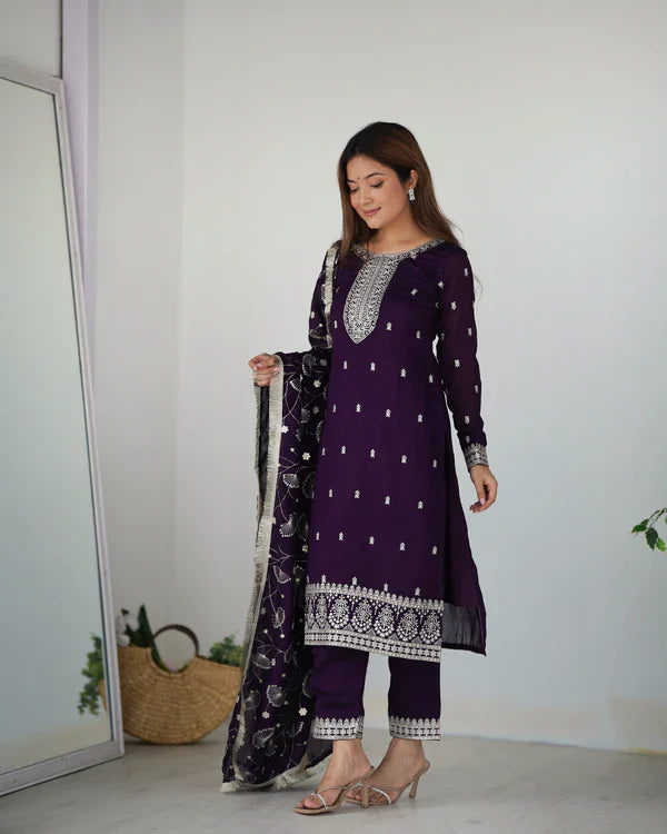 Eloriya Purple Color Premium Quality Suit Set Dt -273 - Purple | Eloriya India