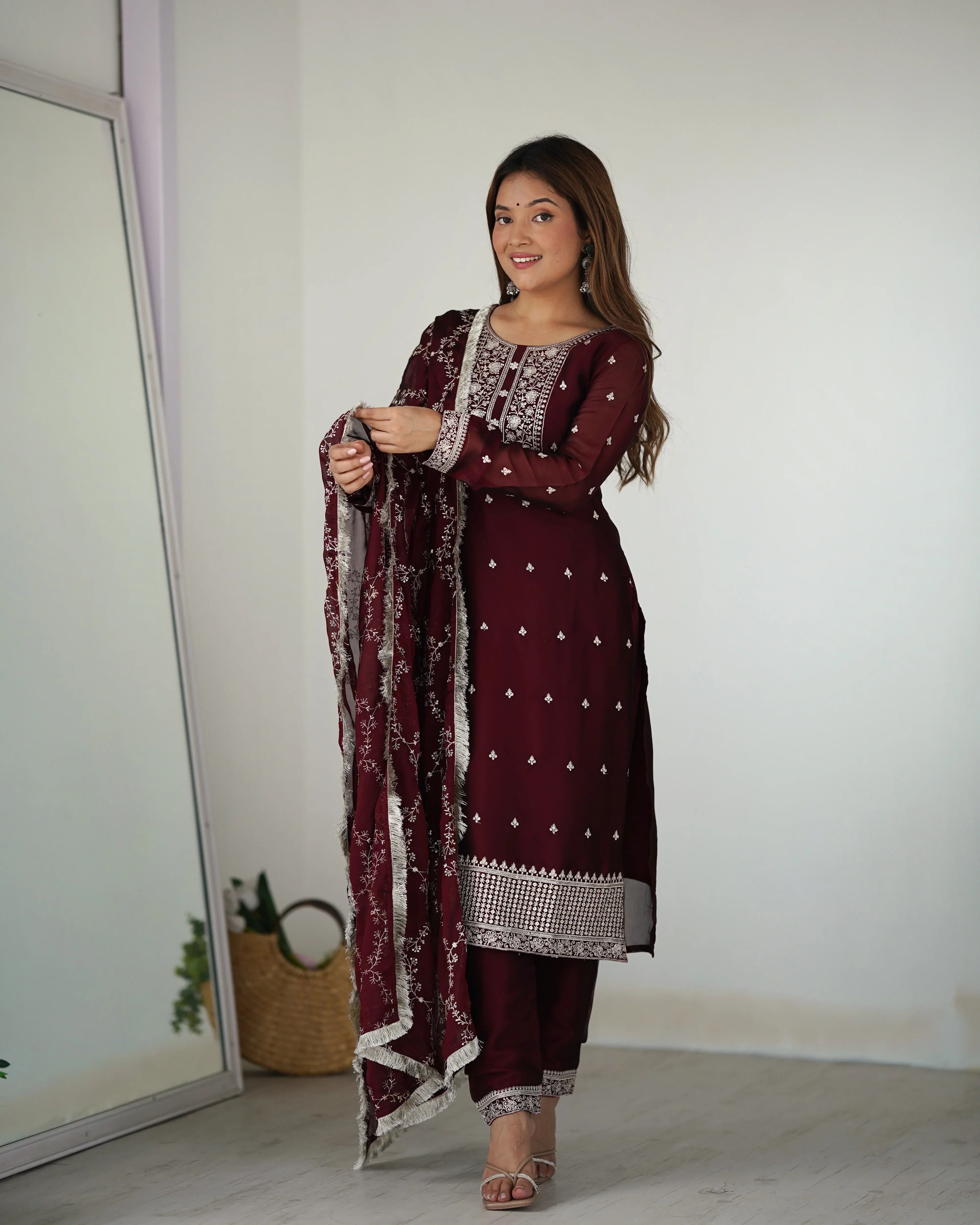 Eloriya Maroon Color Premium Quality Suit Set Dt -273 | Eloriya India