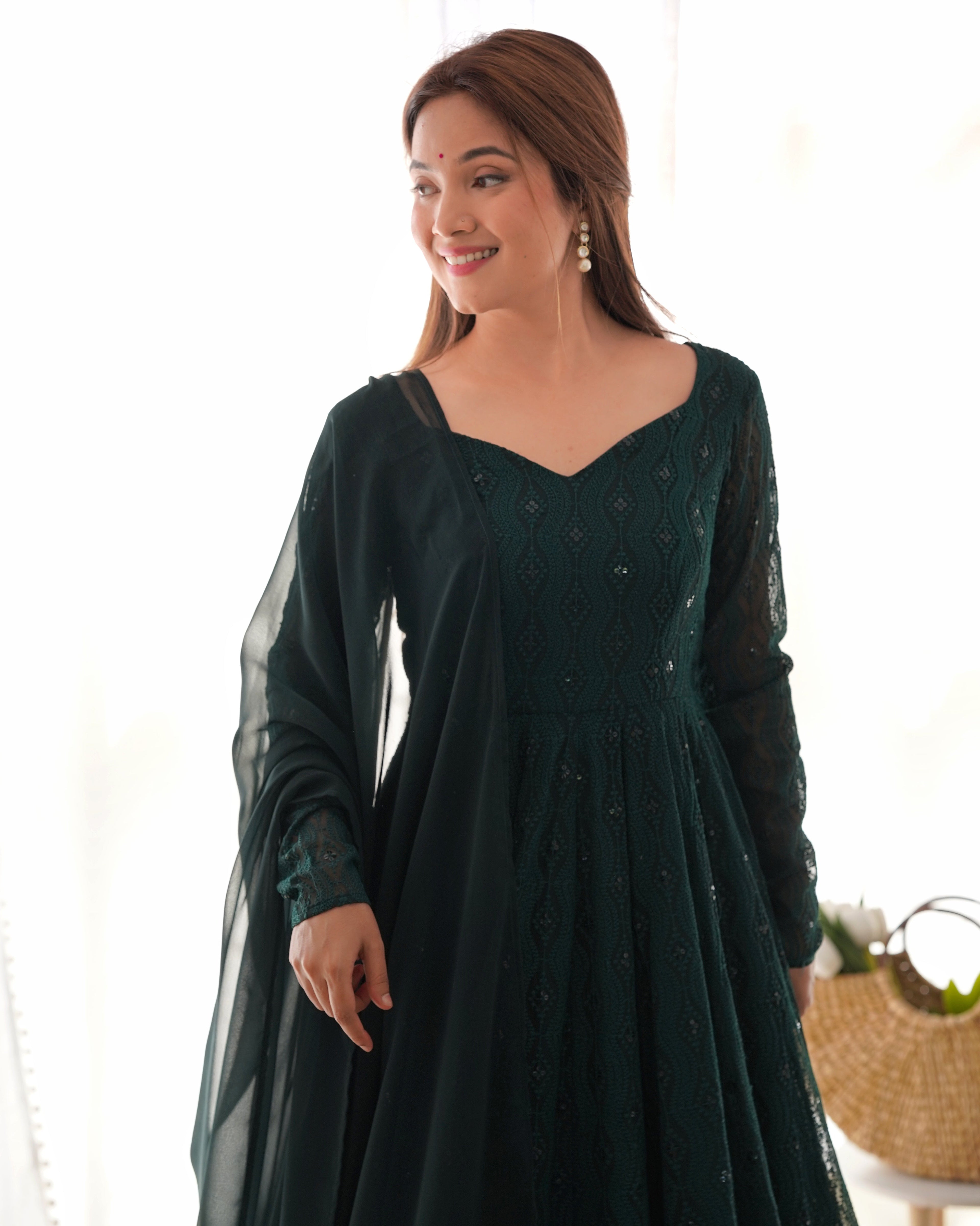 Eloriya Premium Quality Lukhnowi Green Suit Set - S [36] | Eloriya India