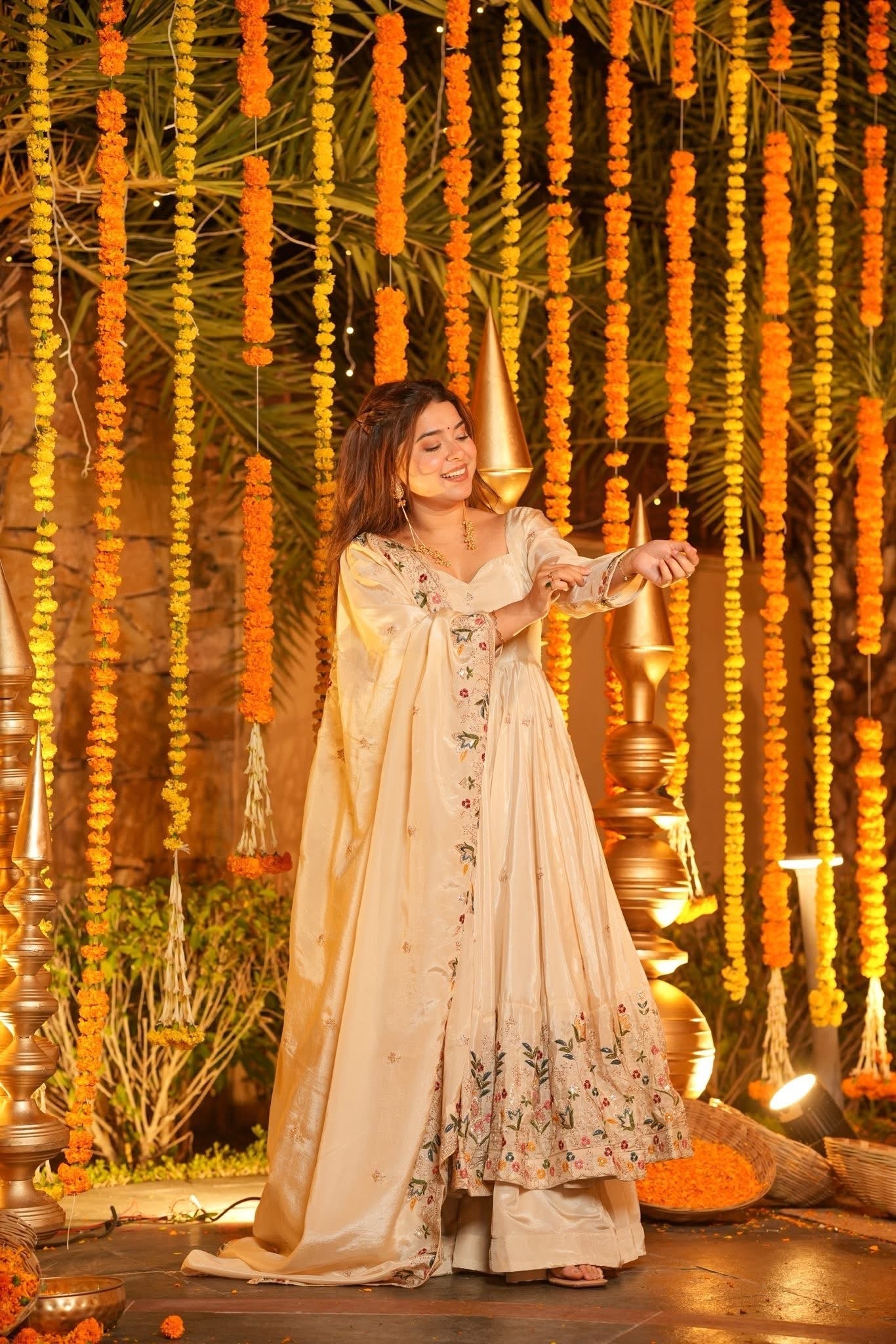 Eloriya Emani Floral Anarkali Anarkali Suit Set - M [38] | Eloriya India