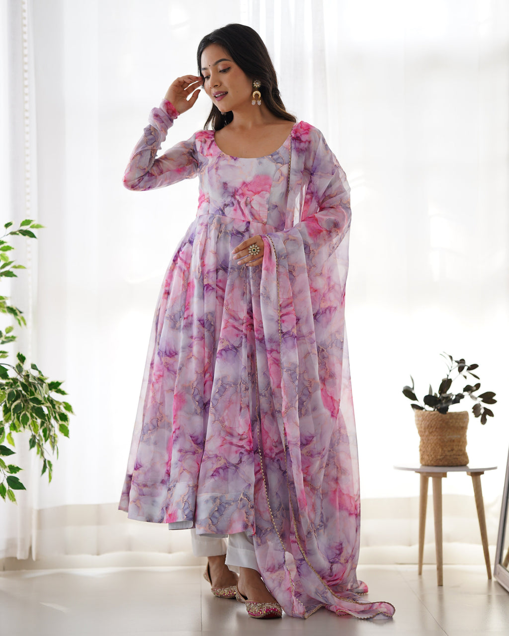 Eloriya Marble Multi Coloured Suit - L | Eloriya India