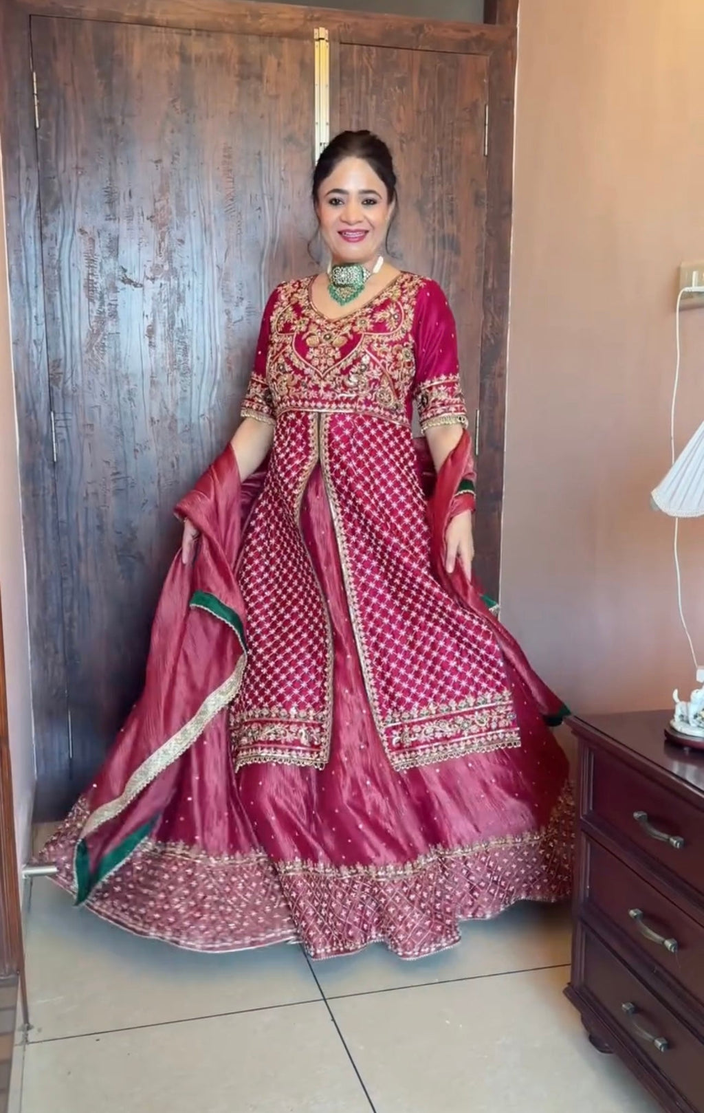 Eloriya Shahi Gulzar Heavy Embroidered Lehenga Suit Set - S [36] | Eloriya India