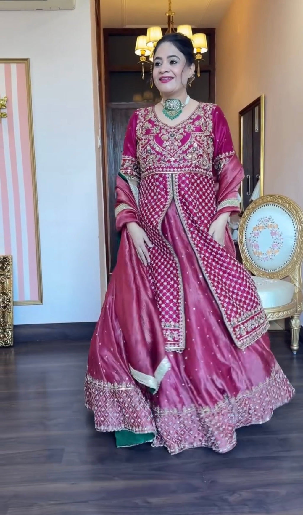 Eloriya Shahi Gulzar Heavy Embroidered Lehenga Suit Set - M [38] | Eloriya India
