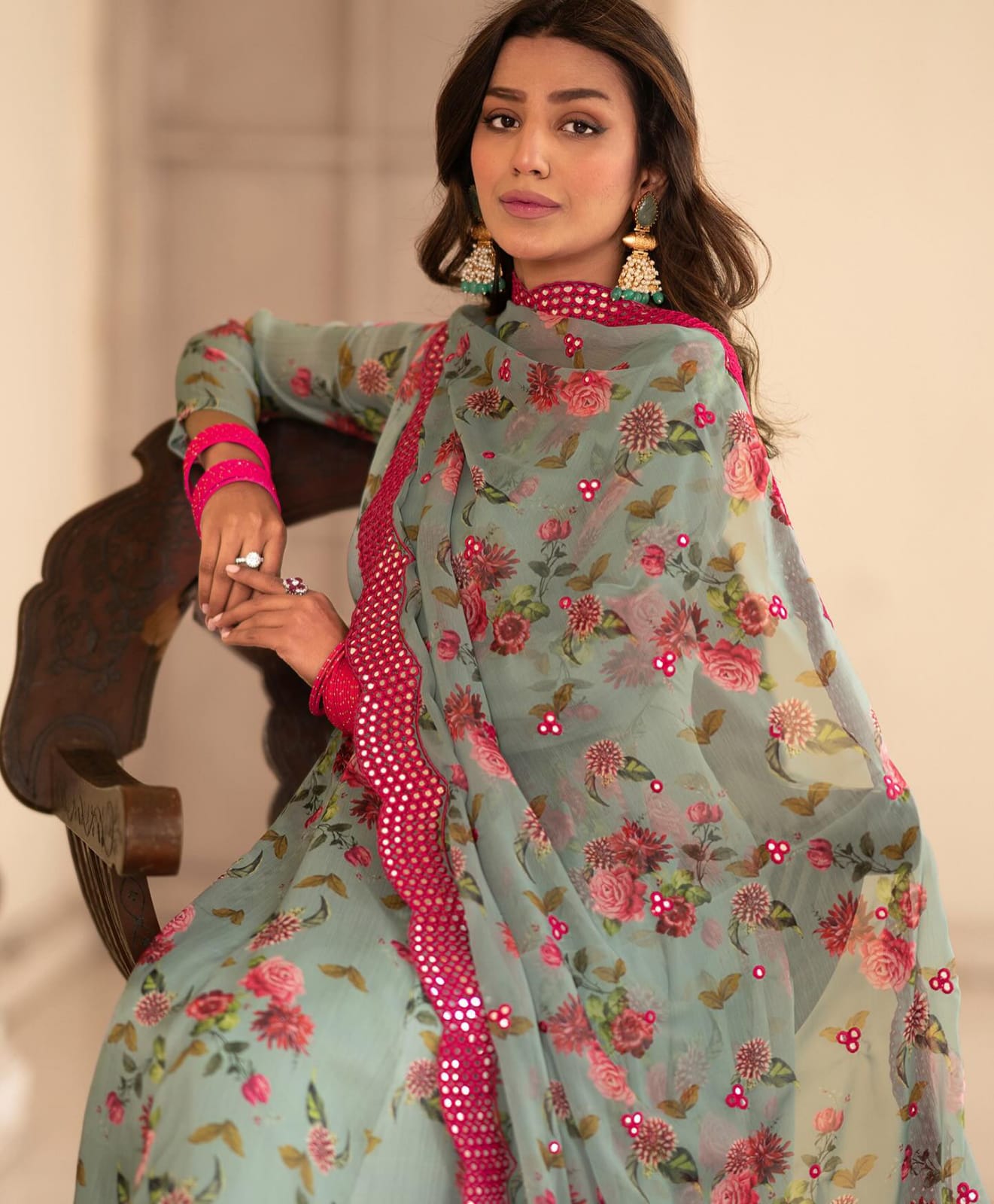 Eloriya Alia's Premium Suit - L [40] | Eloriya India