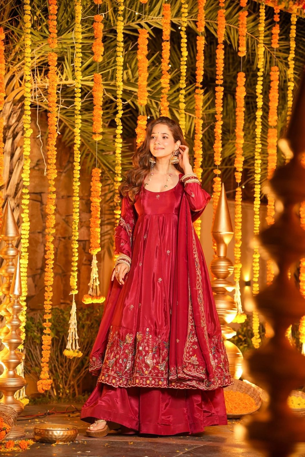 Eloriya Ravisha Floral Anarkali Anarkali Suit Set - L [40] | Eloriya India