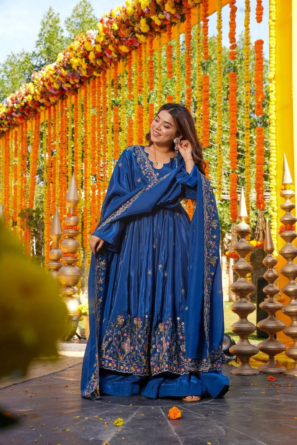 Eloriya Aamani Floral Anarkali Anarkali Suit Set - L [40] | Eloriya India