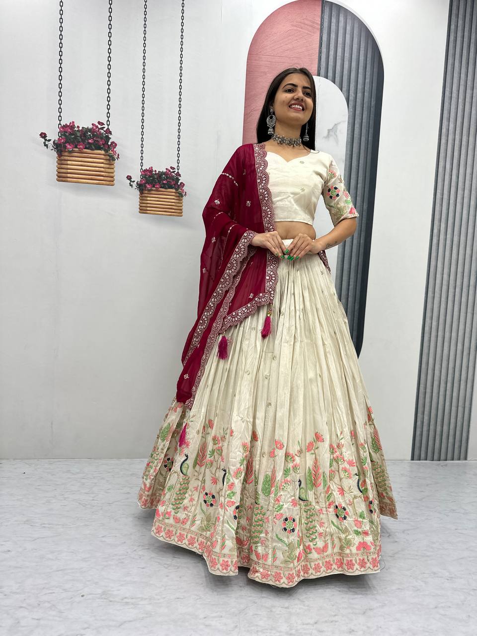 Eloriya Premium Quality Heavy Traditional Lehenga Choli - L | Eloriya India