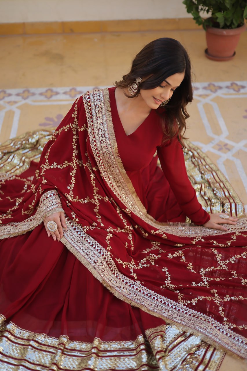 Eloriya Anamika Premium Desiner Suit Set - M [38] | Eloriya India