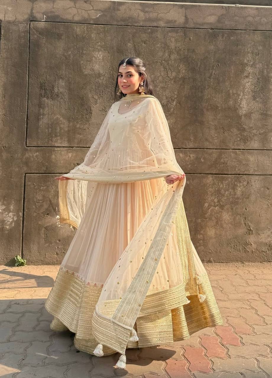 Eloriya Rangrez Off White Anarkali Premium Suit Set - M [38] | Eloriya India