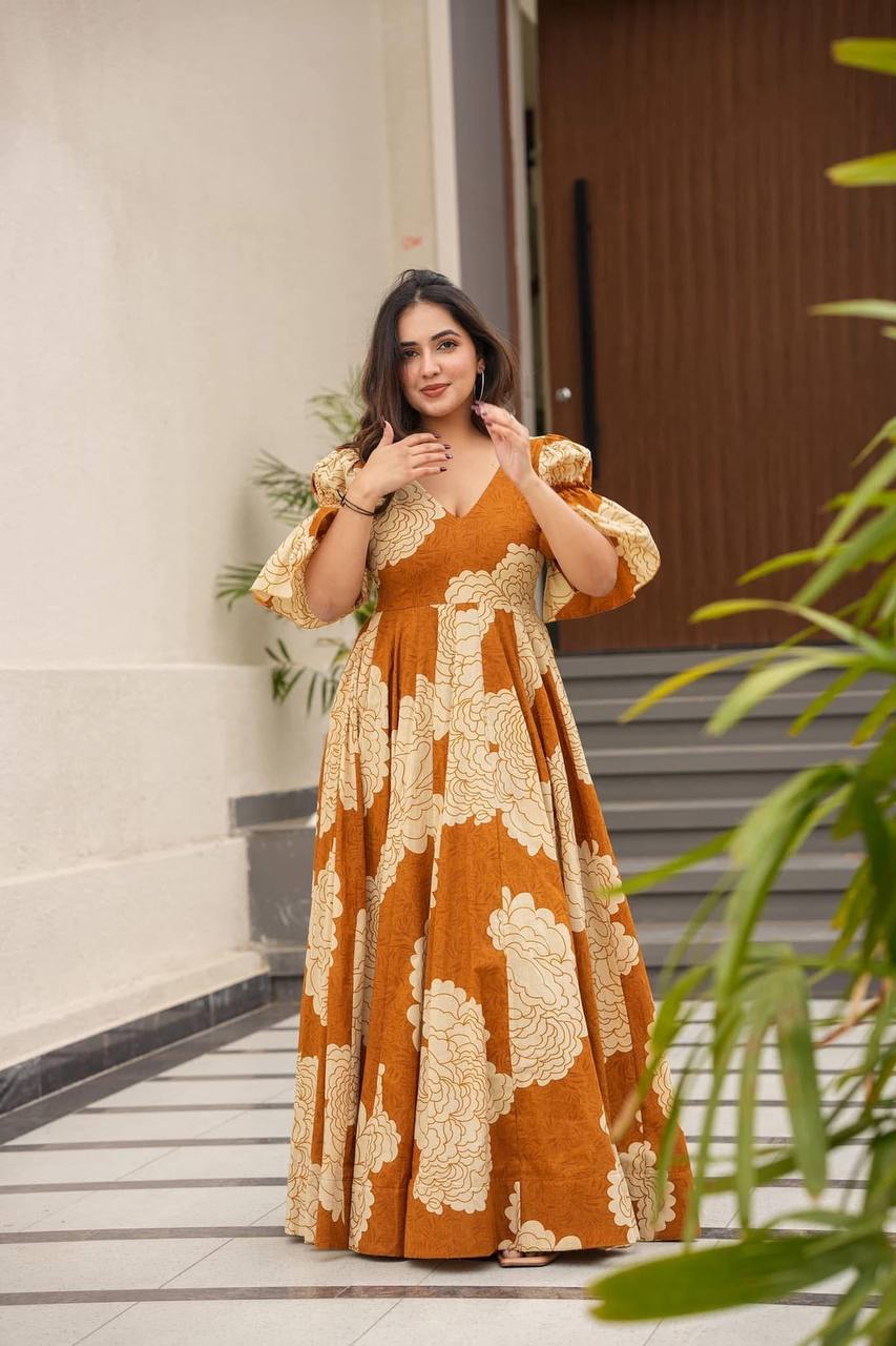 Eloriya Lavanya's Premium Designer Gown - XS [34] | Eloriya India
