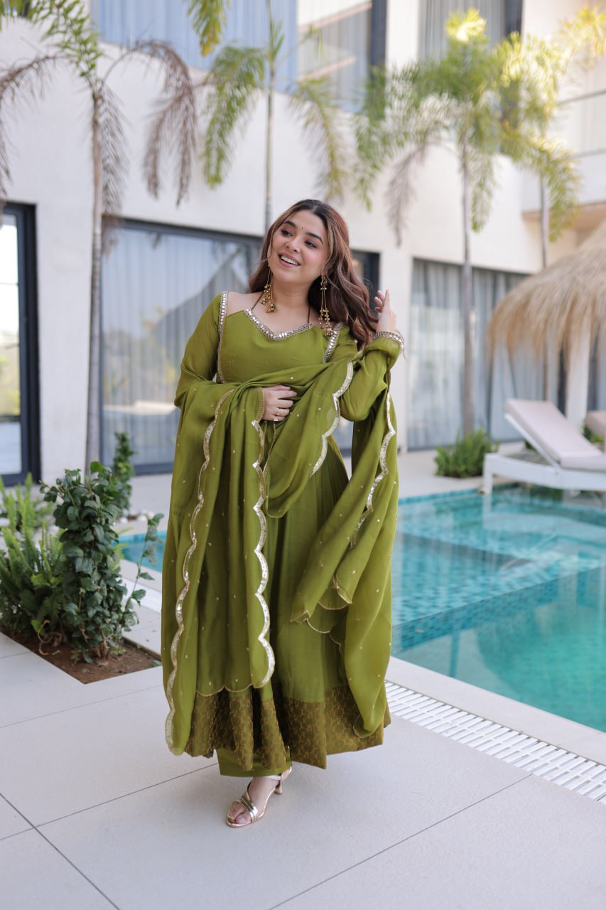 Eloriya Graceful Queen Look Mehendi Green Anarkali Suit Set - 2XL [44] | Eloriya India