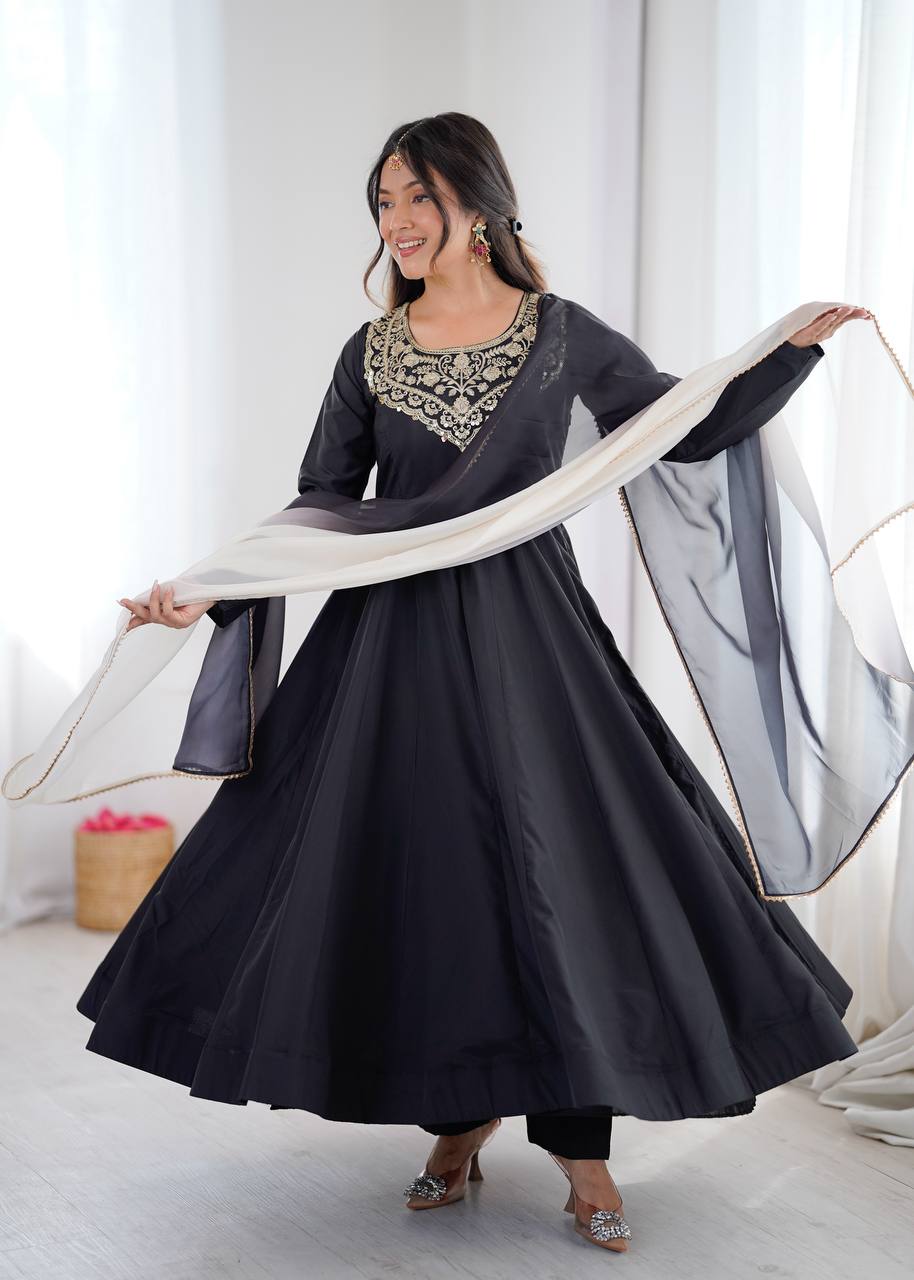 Eloriya Premium Black Embroidered French Crepe Anarkali Suitset - S [36] | Eloriya India