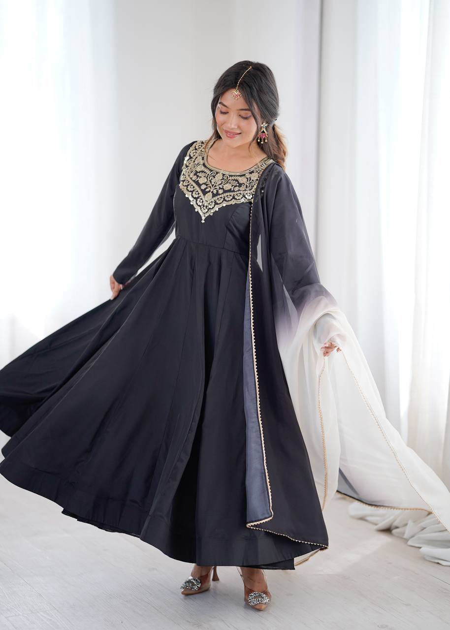 Eloriya Premium Black Embroidered French Crepe Anarkali Suitset - M [38] | Eloriya India
