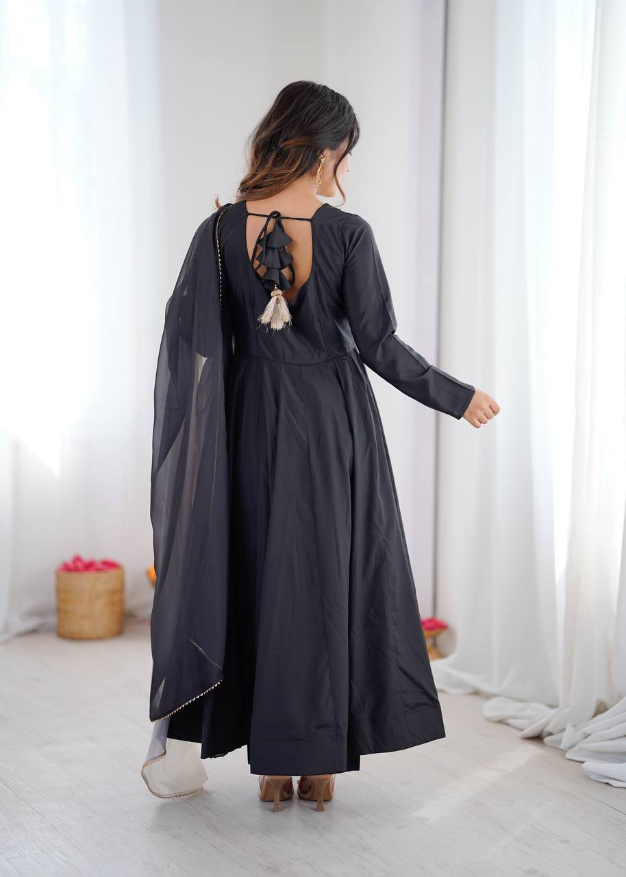 Eloriya Premium Black Embroidered French Crepe Anarkali Suitset - 2XL [44] | Eloriya India