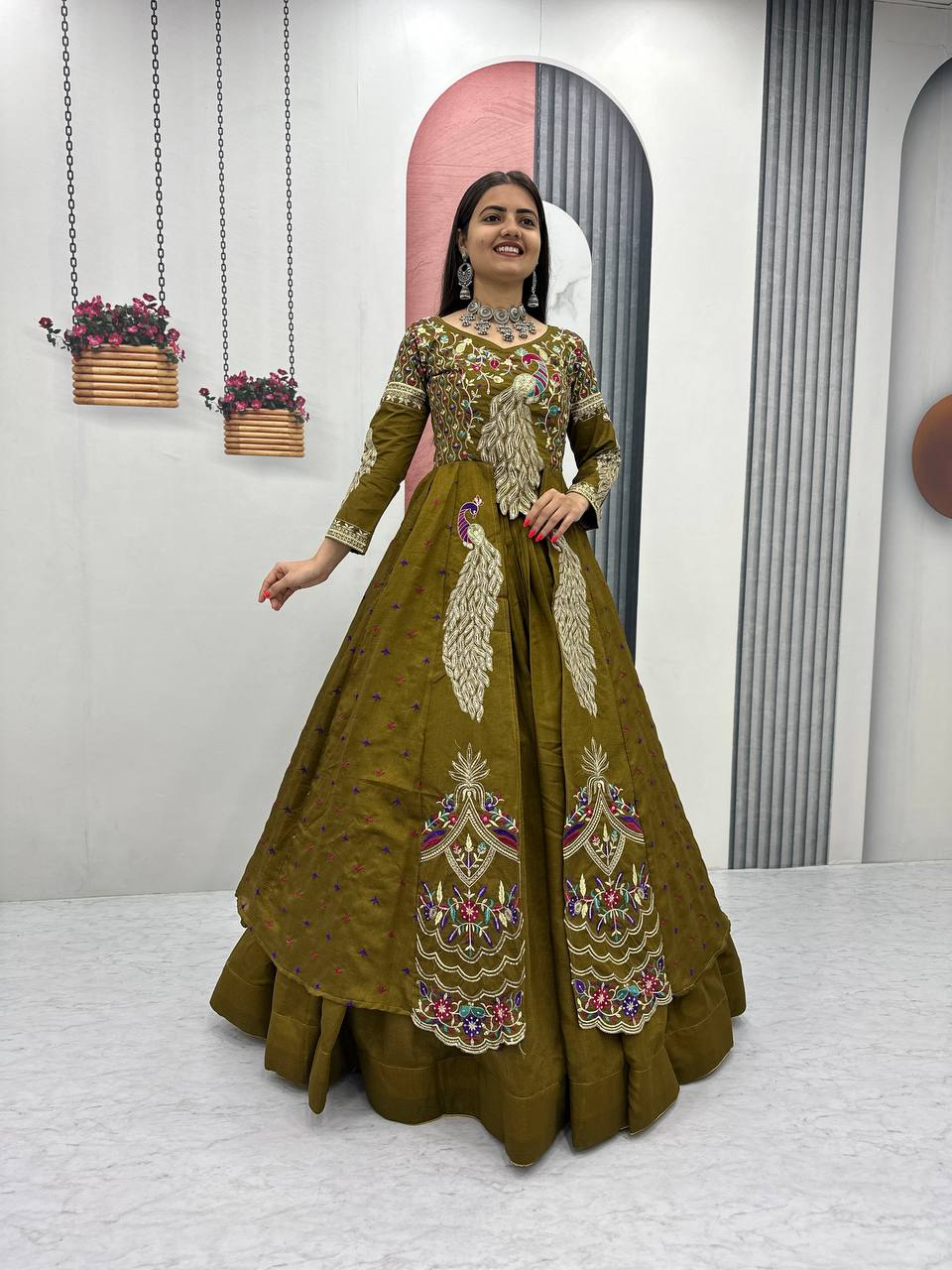 Eloriya Premium Quality Heavy Traditional Crop Top With Shrug - M [38] | Eloriya India