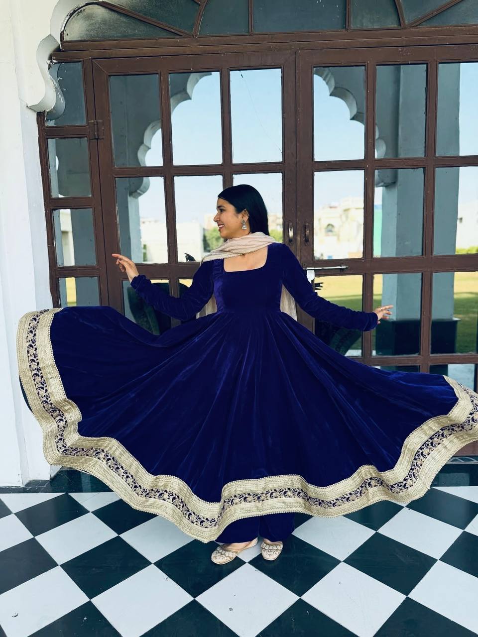 Eloriya Premium Velvet Anarkali Suit Set - XL [42] | Eloriya India