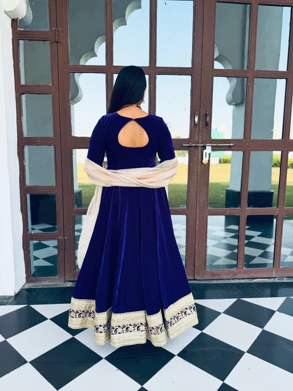 Eloriya Premium Velvet Anarkali Suit Set - L [40] | Eloriya India