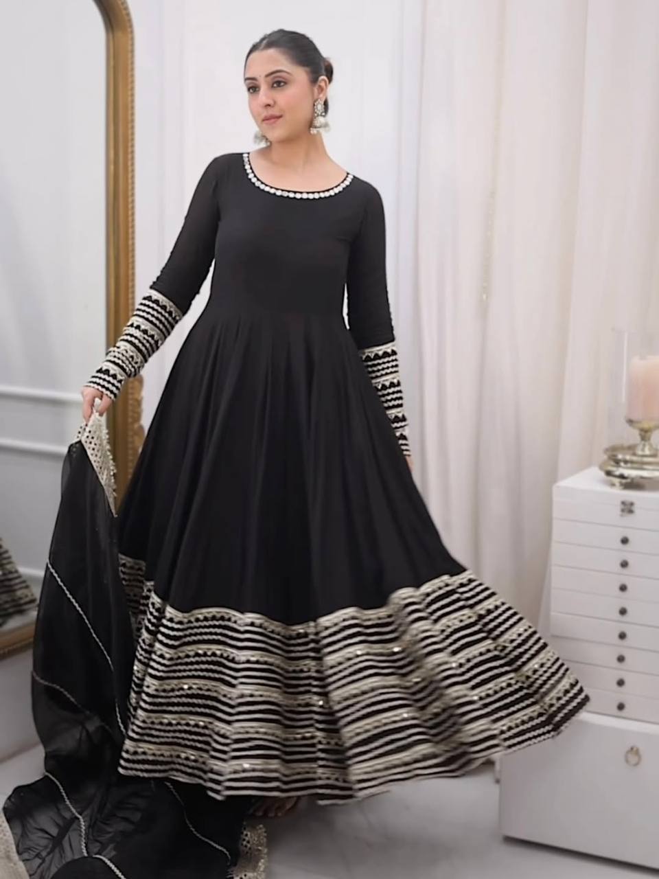 Eloriya Nusrat Noor Black Color Embroidered Work Anarkali Suit Set - S [36] | Eloriya India