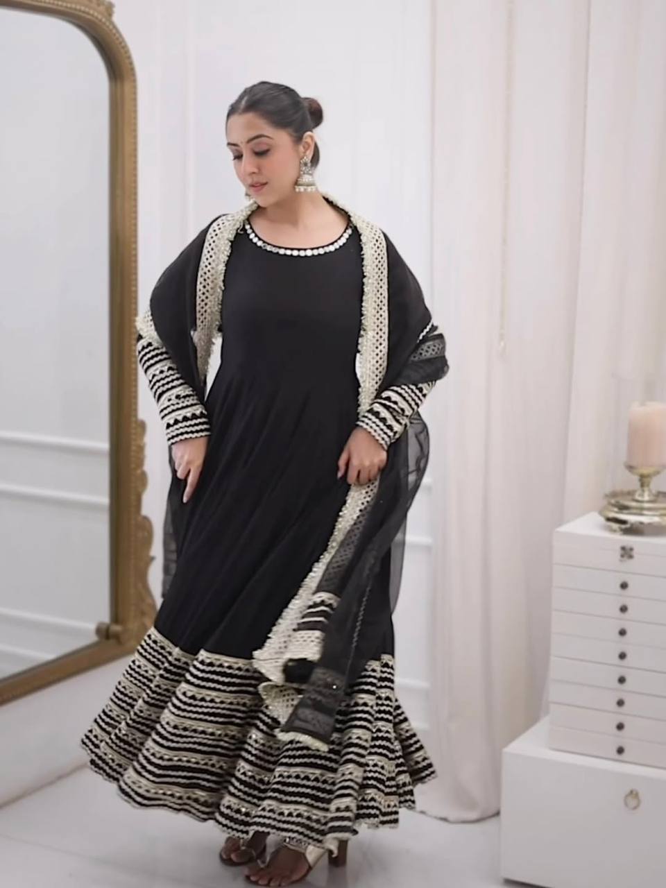 Eloriya Nusrat Noor Black Color Embroidered Work Anarkali Suit Set - XL [42] | Eloriya India