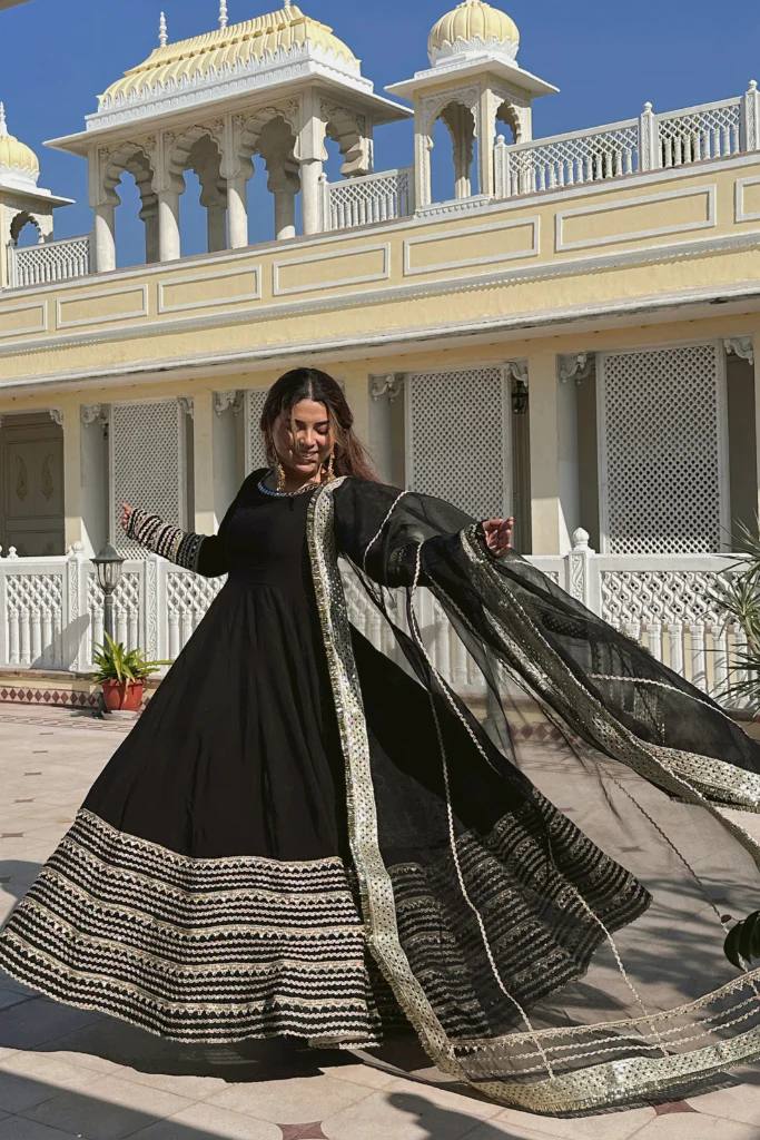 Eloriya Sanika Noor Black Color Embroidered Work Anarkali Suit Set - S [36] | Eloriya India